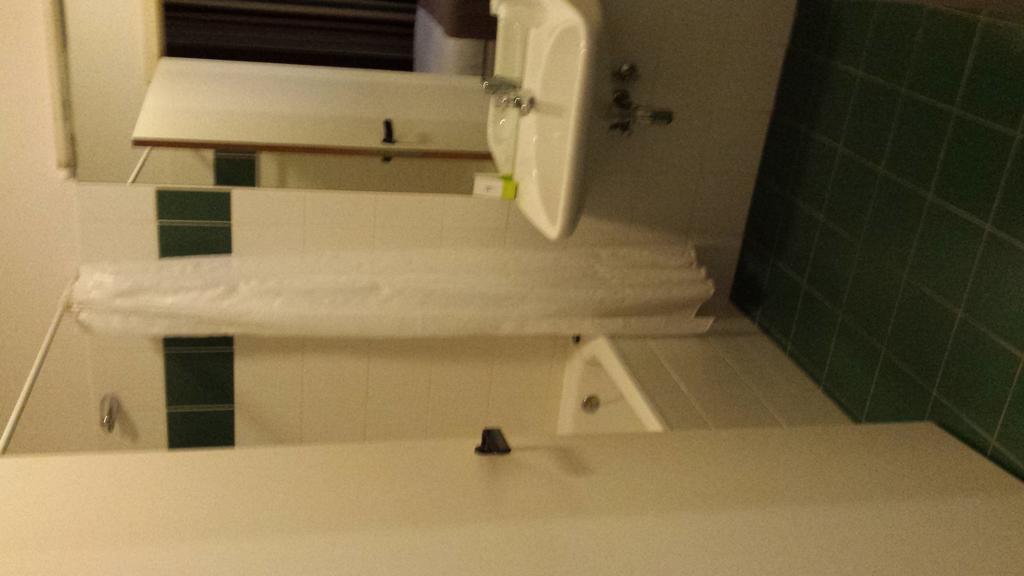 Hobbit Hotel Brussels Airport Zaventem Extérieur photo